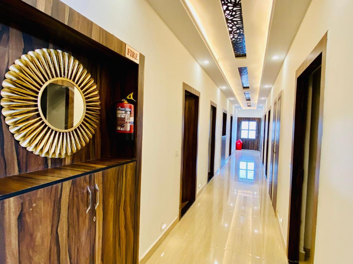 Hotel Ganges Blossam, A Luxury Hotel In Haridwar Exterior photo