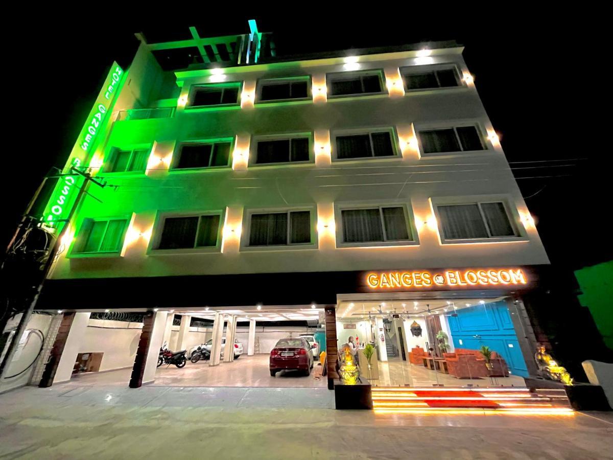 Hotel Ganges Blossam, A Luxury Hotel In Haridwar Exterior photo